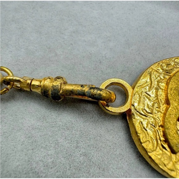 Chanel Gold Chain Belt - 32” - Picture 9 of 11